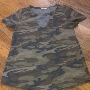V neck t shirt.